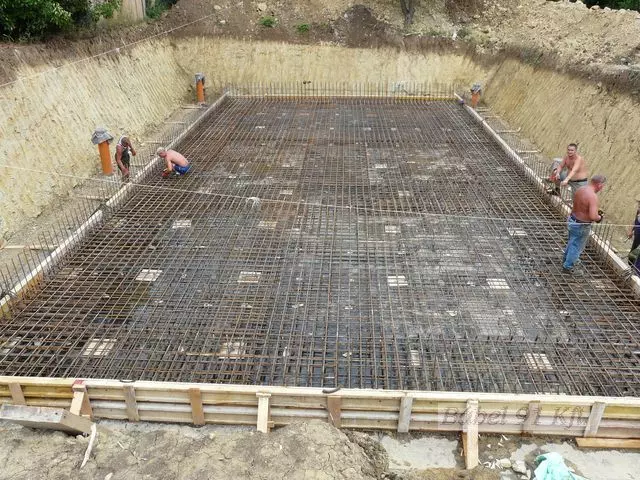 Monolit Beton () Monolit Beton